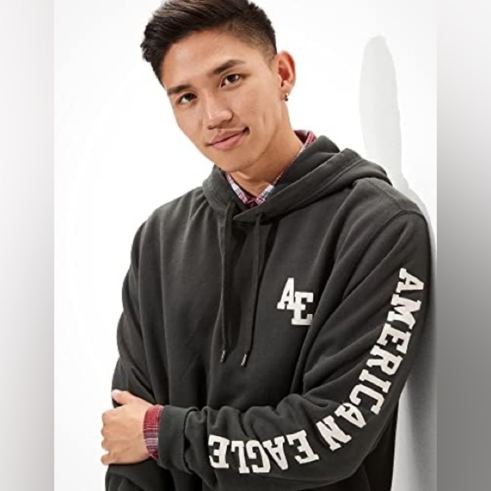 American Eagle Outfitters Men's Charcoal Hoodie Small